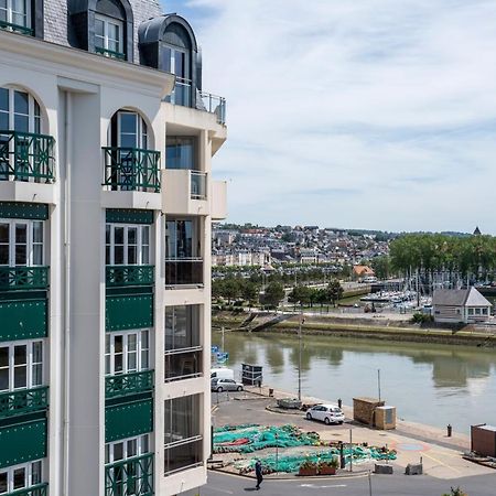 Sowell Hotels Le Beach Trouville-sur-Mer Exteriér fotografie